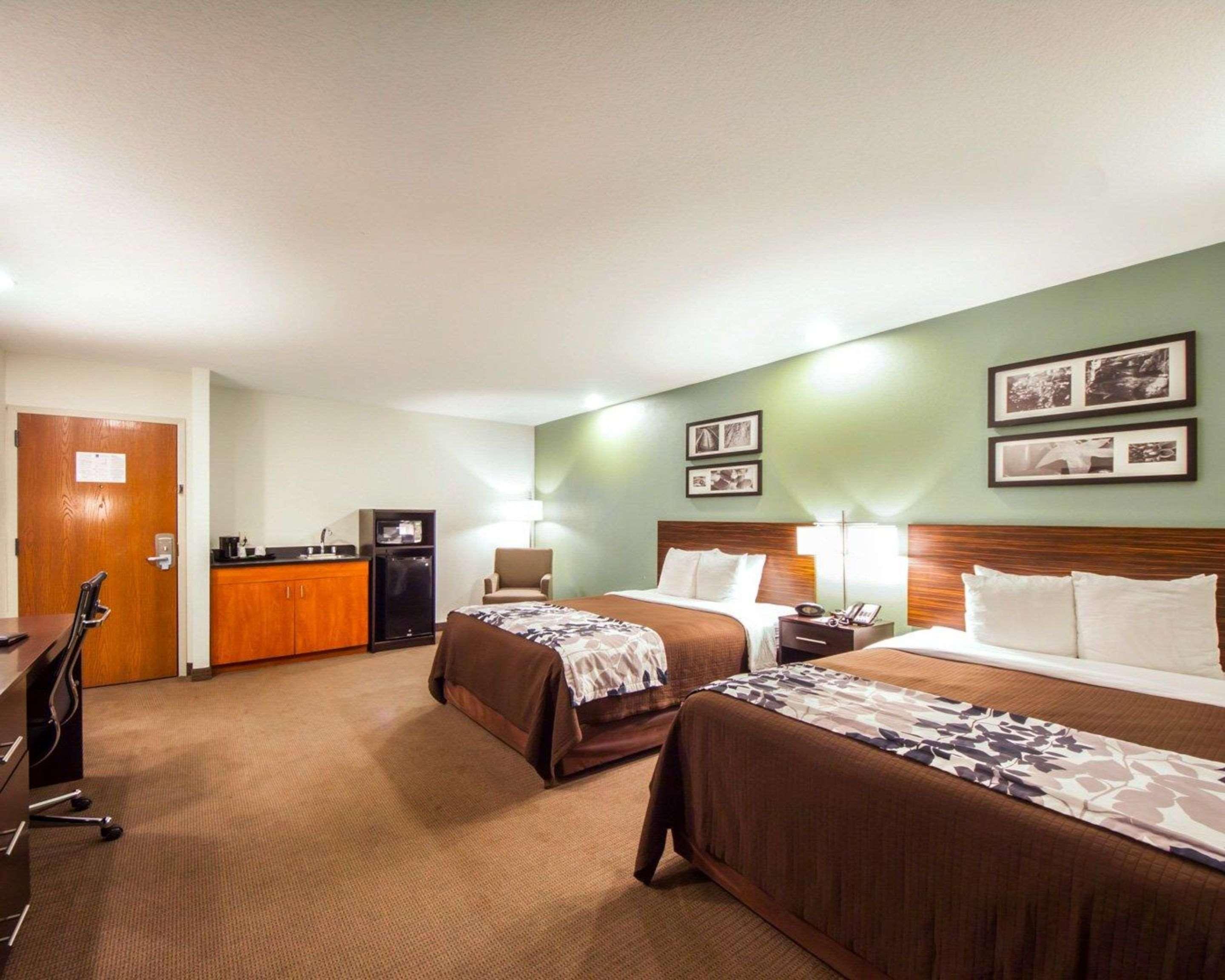 Sleep & Near Hotel Edmond