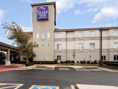 Sleep & Near Hotel Edmond