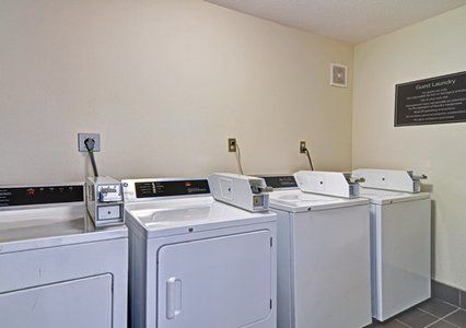 Hotel Sleep & Near Edmond